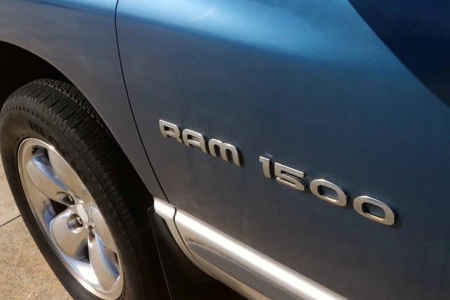 2002 Dodge Ram 1500 Base