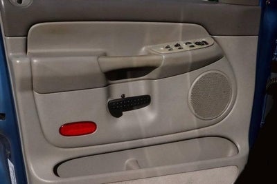 2002 Dodge Ram 1500 Base