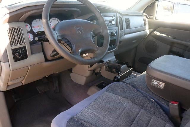 2002 Dodge Ram 1500 Base