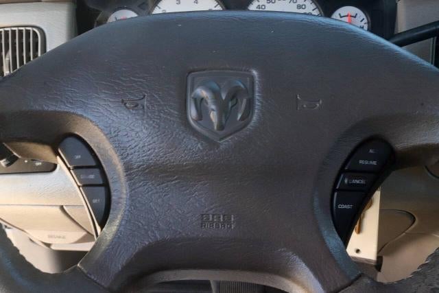 2002 Dodge Ram 1500 Base