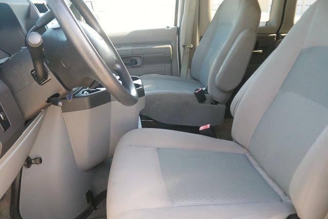 2014 Ford Econoline Wagon XL