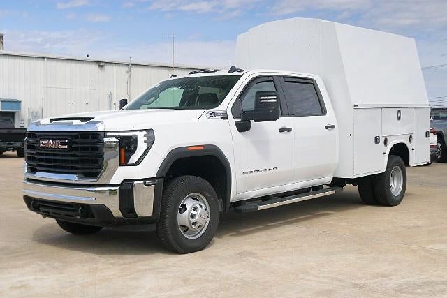 2024 GMC Sierra 3500 HD Chassis Cab Pro