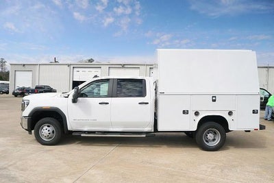 2024 GMC Sierra 3500 HD Chassis Cab Pro