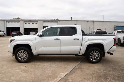 2025 Toyota Tacoma 4WD SR