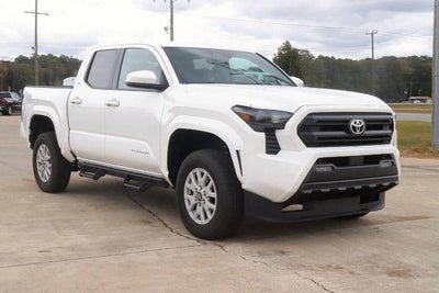 2024 Toyota Tacoma 4WD SR5
