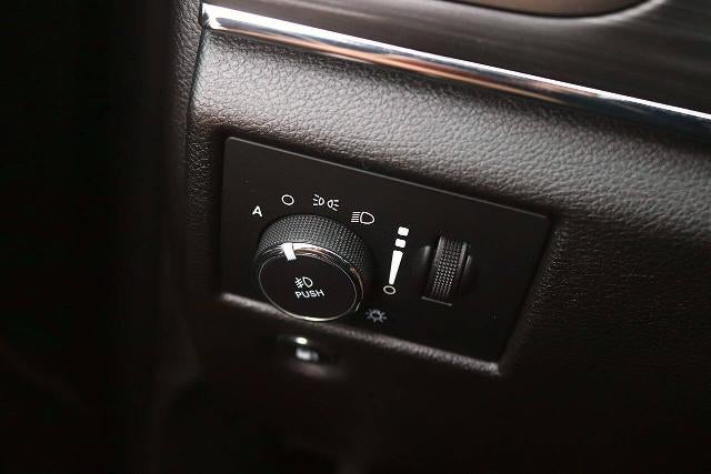 2019 Jeep Grand Cherokee Limited 4x2